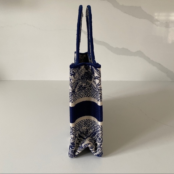 Dior Mini Book Tote - Picture 4 of 5